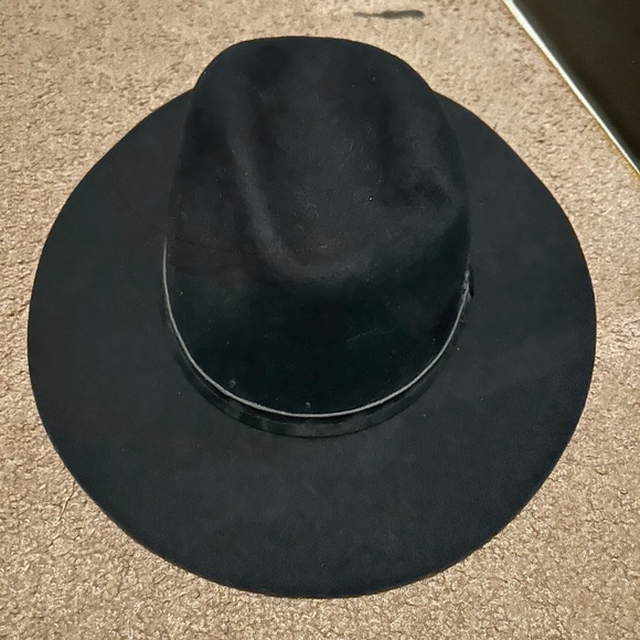 Ecote Urban Outfitters black felt hat - Picture 1 of 3